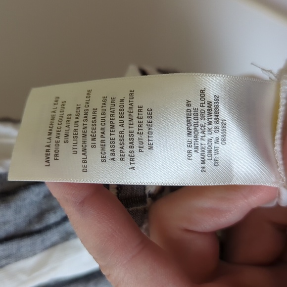 Anthropologie ett twa Eyelet Romper - Size 0 - Picture 12 of 12